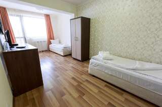 Отель Hotel Nikol Долна-Баня Стандартные апартаменты-1